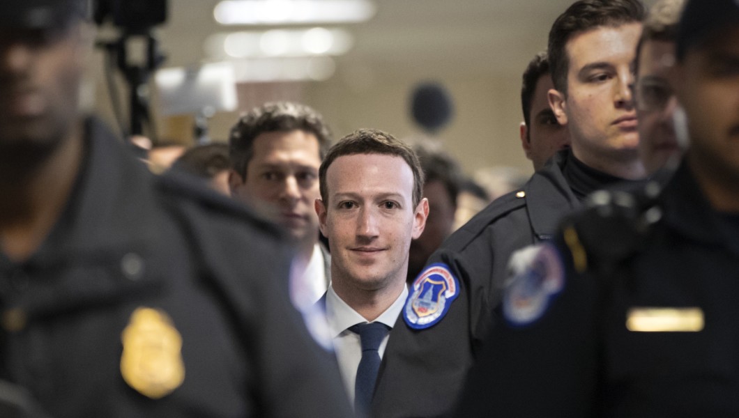 Facebook увеличила траты на охрану Марка Цукерберга