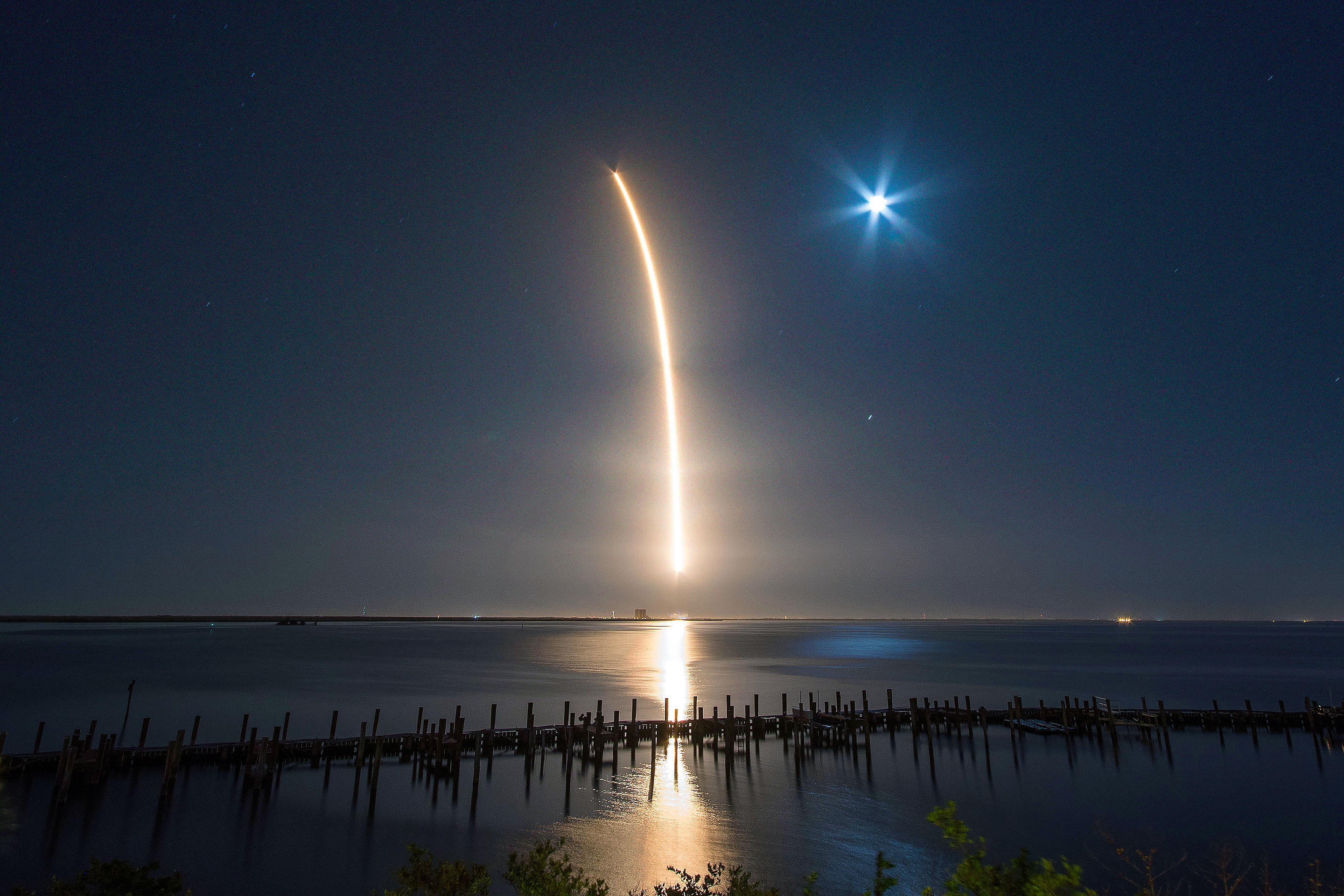 coi-06-18-spacex