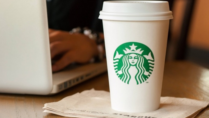 Starbucks позволит клиентам расплачиваться криптовалютой