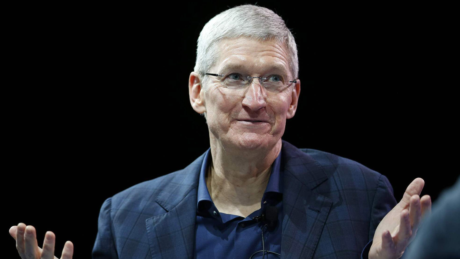chi-tim-cook-gay-20141030