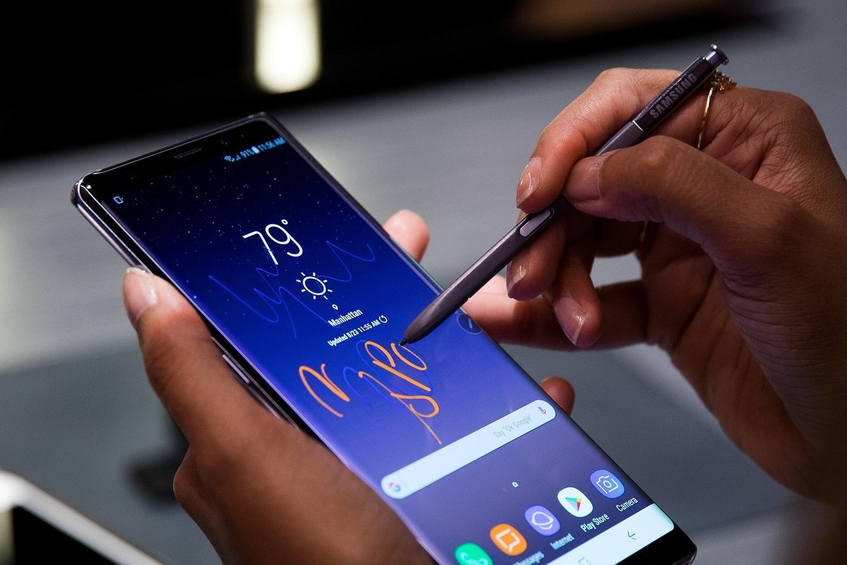 Samsung показала процесс производства Galaxy Note 9 на видео‍