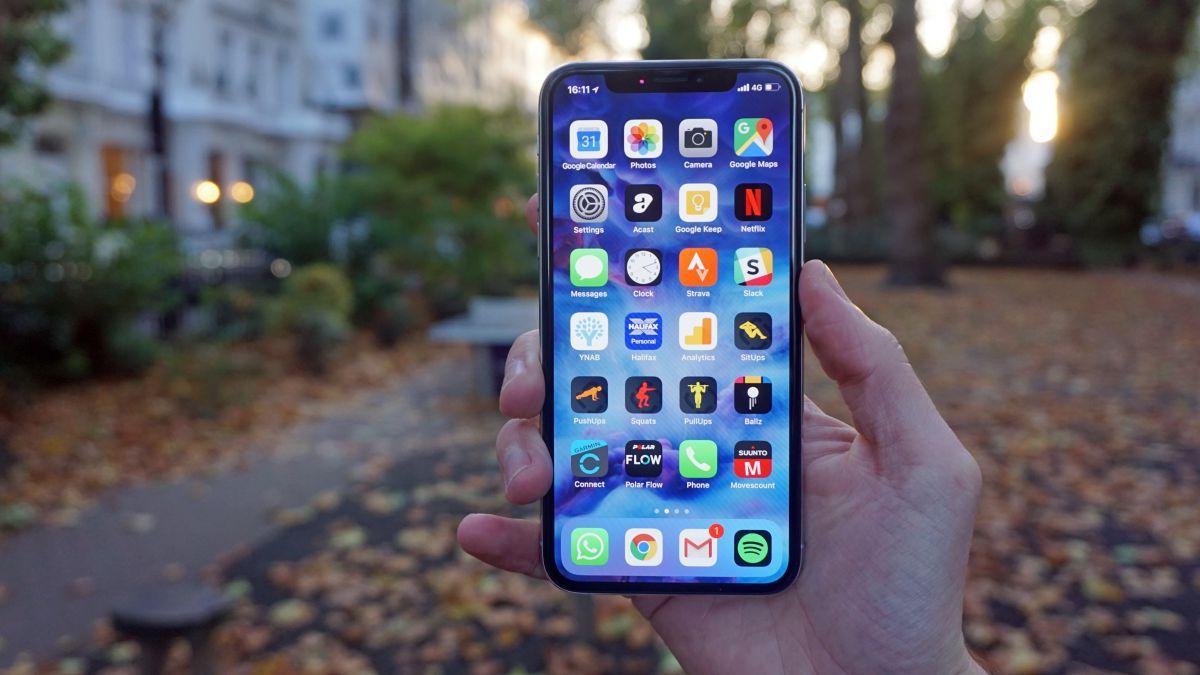 Владельцы iPhone XS и XS Max жалуются на проблемы с дисплеем
