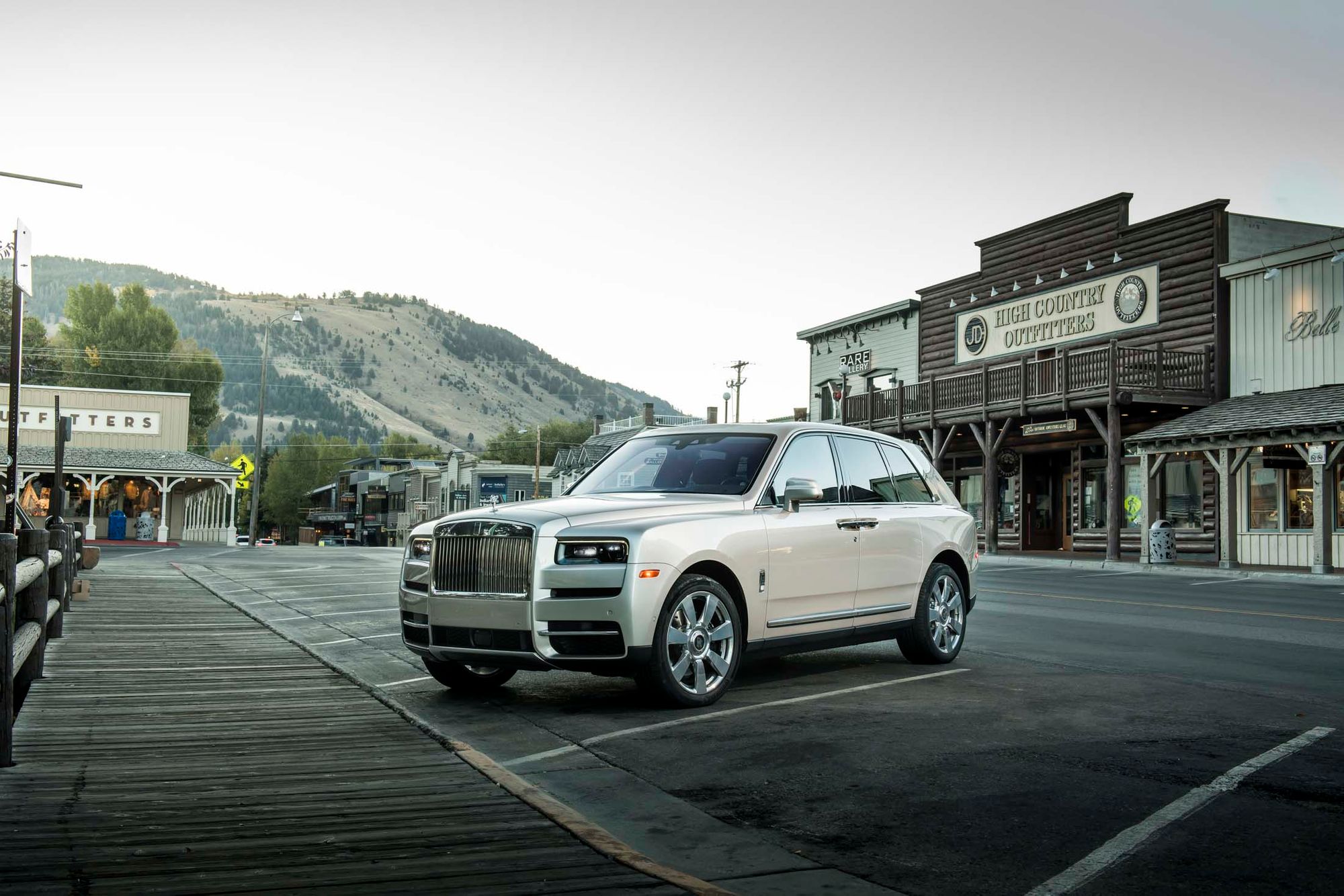 Rolls-Royce будет делать полностью электрические автомобили