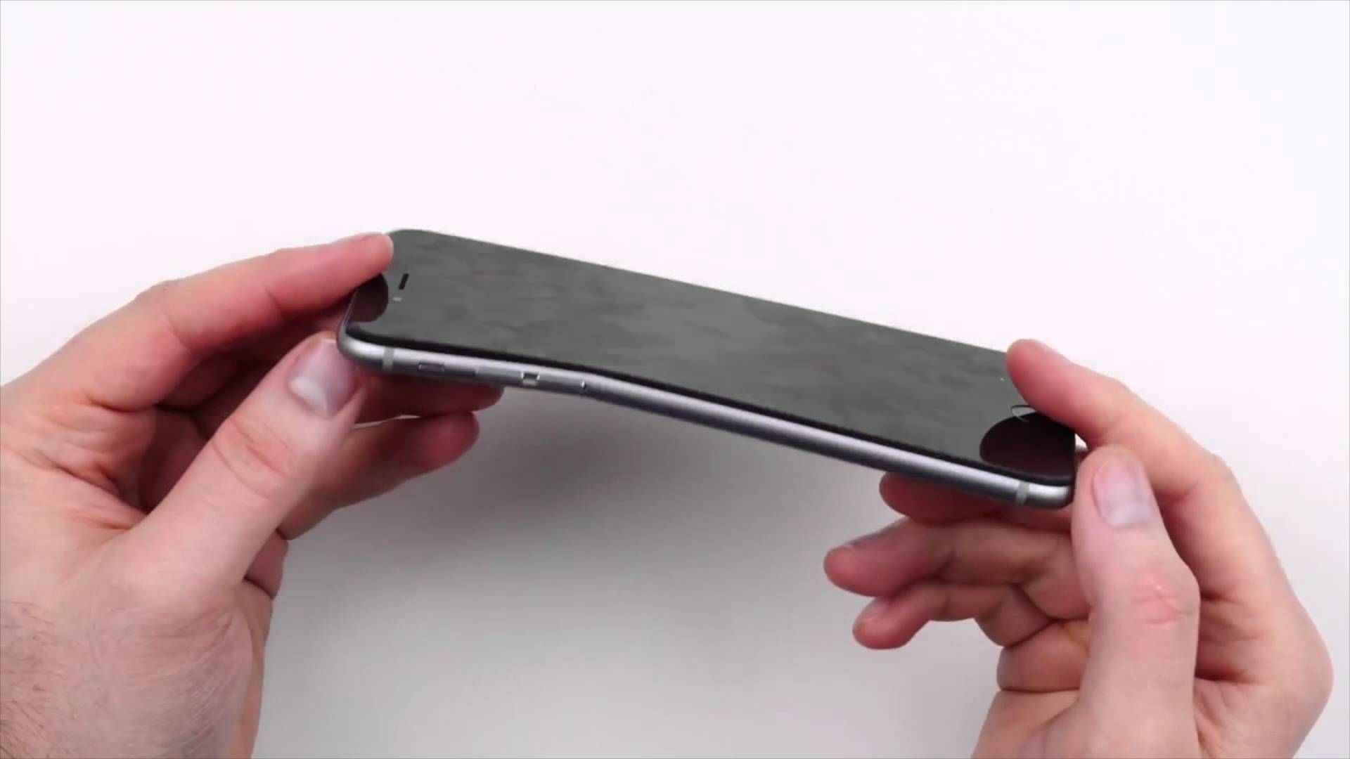 Apple запатентовала прототип складного смартфона