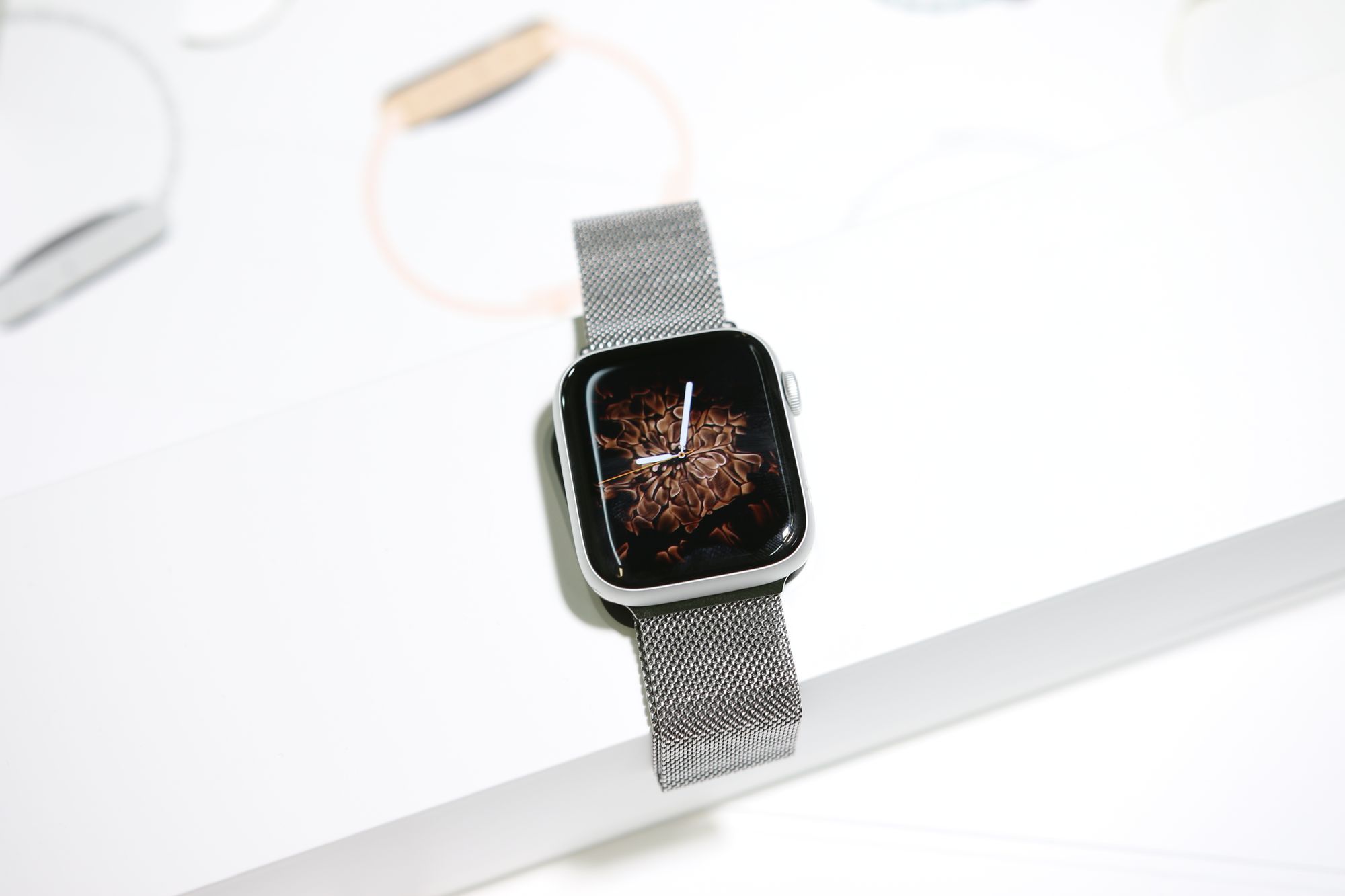Новое обновление активирует функцию ЭКГ на Apple Watch 4