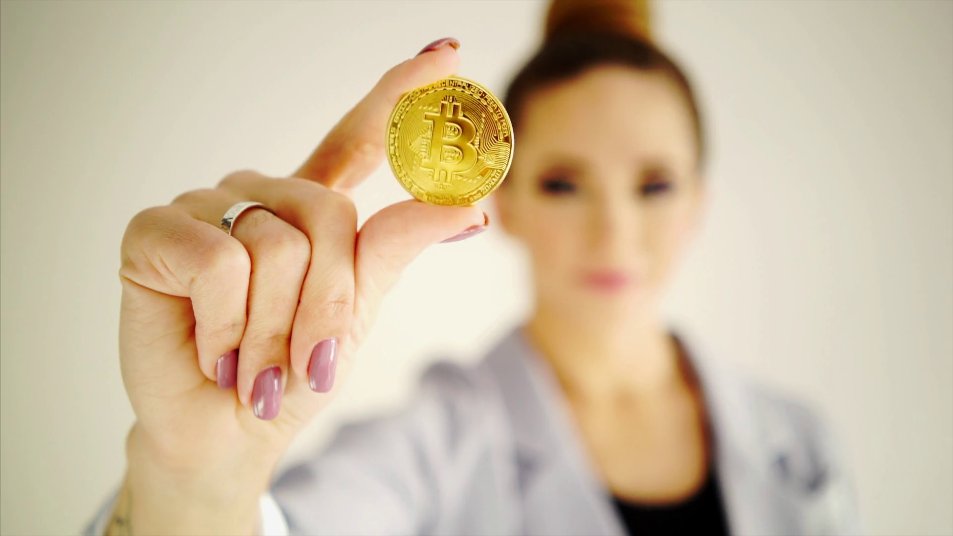 Bitcoin умирает? Курс самой популярной криптовалюты стремительно падает