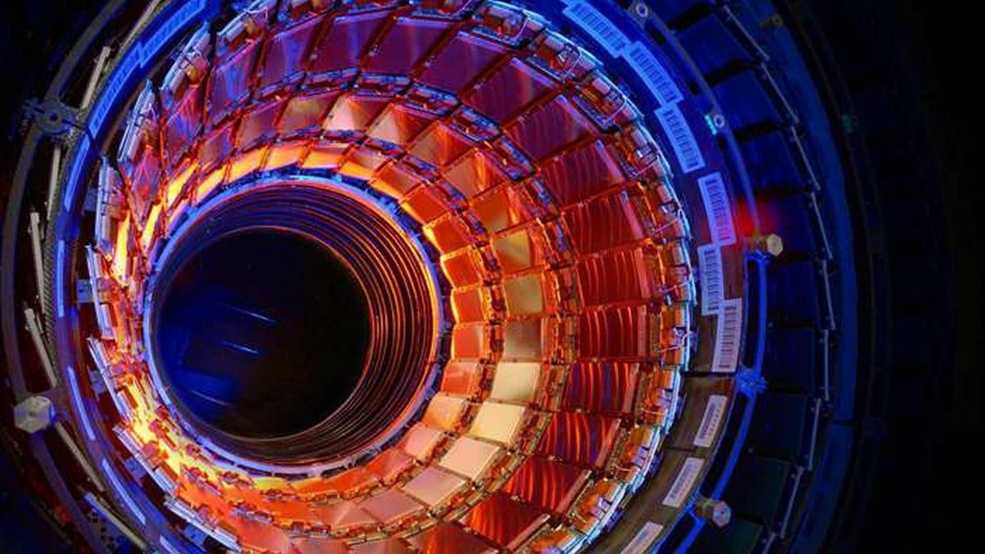 Маск предложил CERN сэкономить миллиарды евро на строительстве нового адронного коллайдера