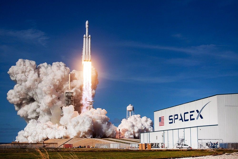 Компания SpaceX уволит 10% сотрудников