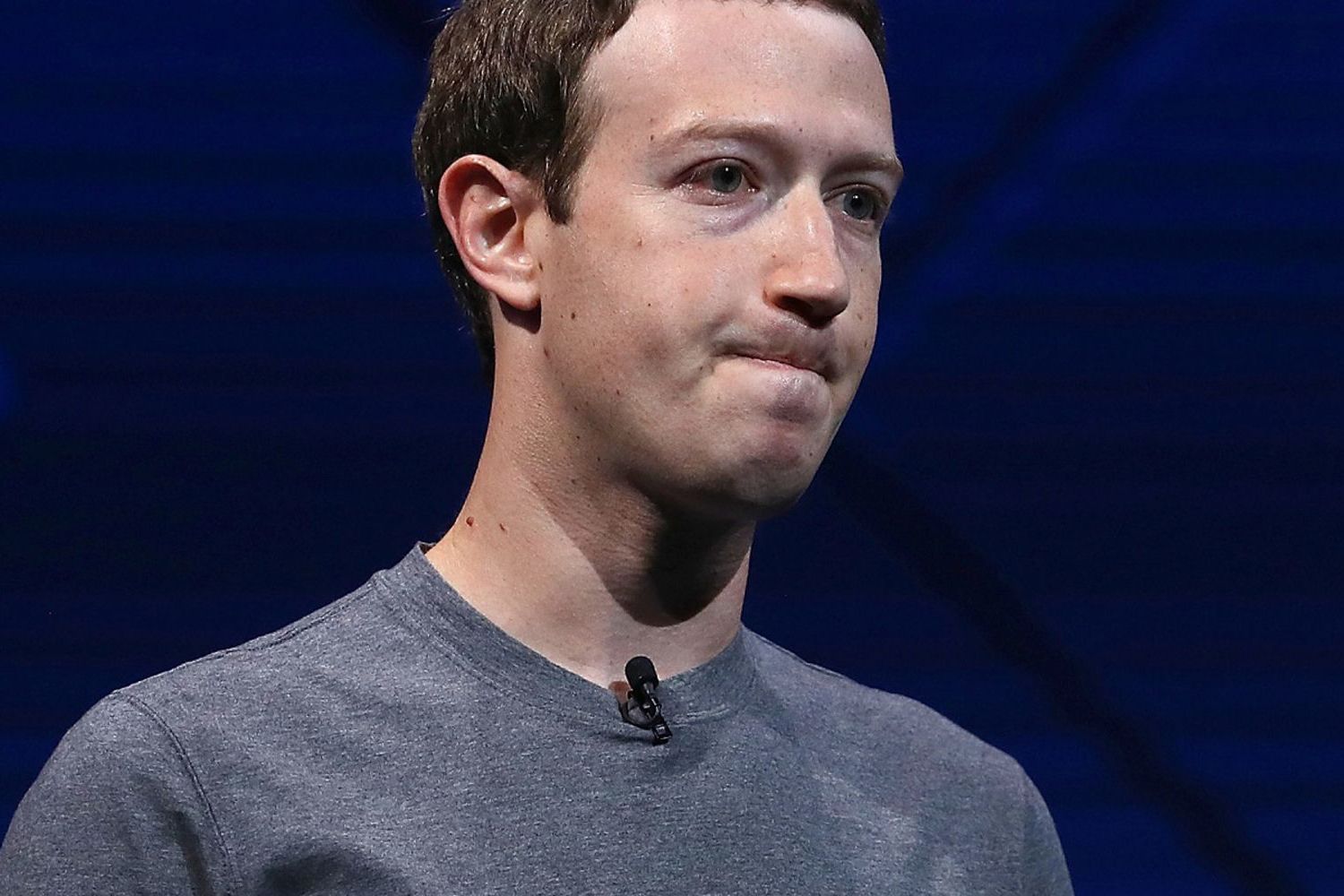 В Facebook задолго до масштабной утечки знали, что Cambridge Analytica «неправомерно» собирает данные пользователей