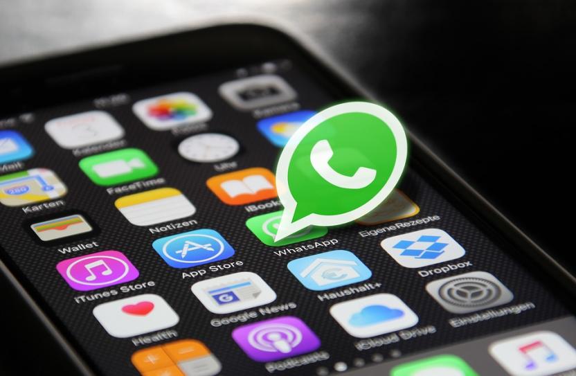 В мессенджере WhatsApp появится «Темный режим»