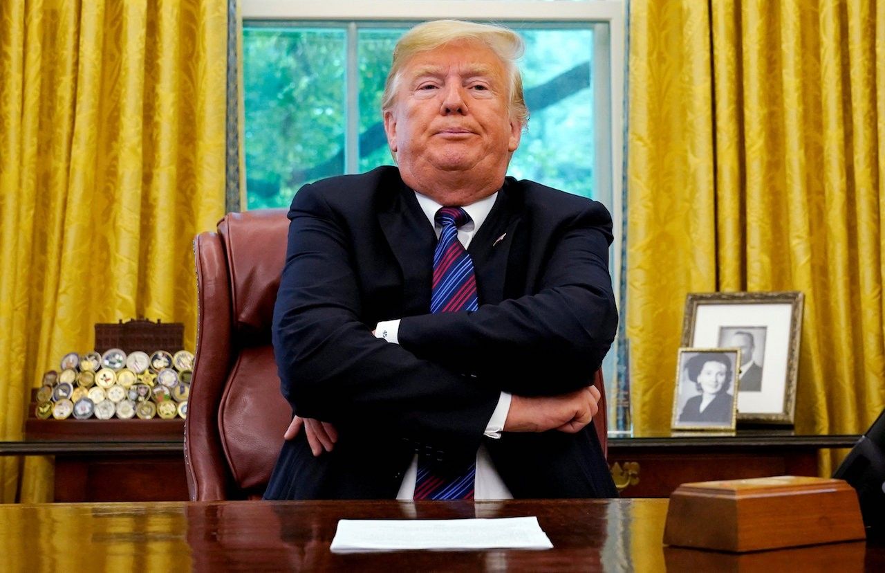 Трамп обвинил Google в помощи военным Китая