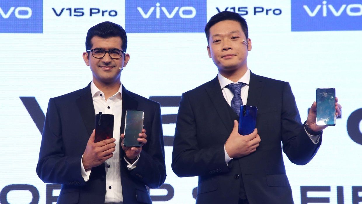 Vivo создает смартфон, который получит беспроводную зарядку