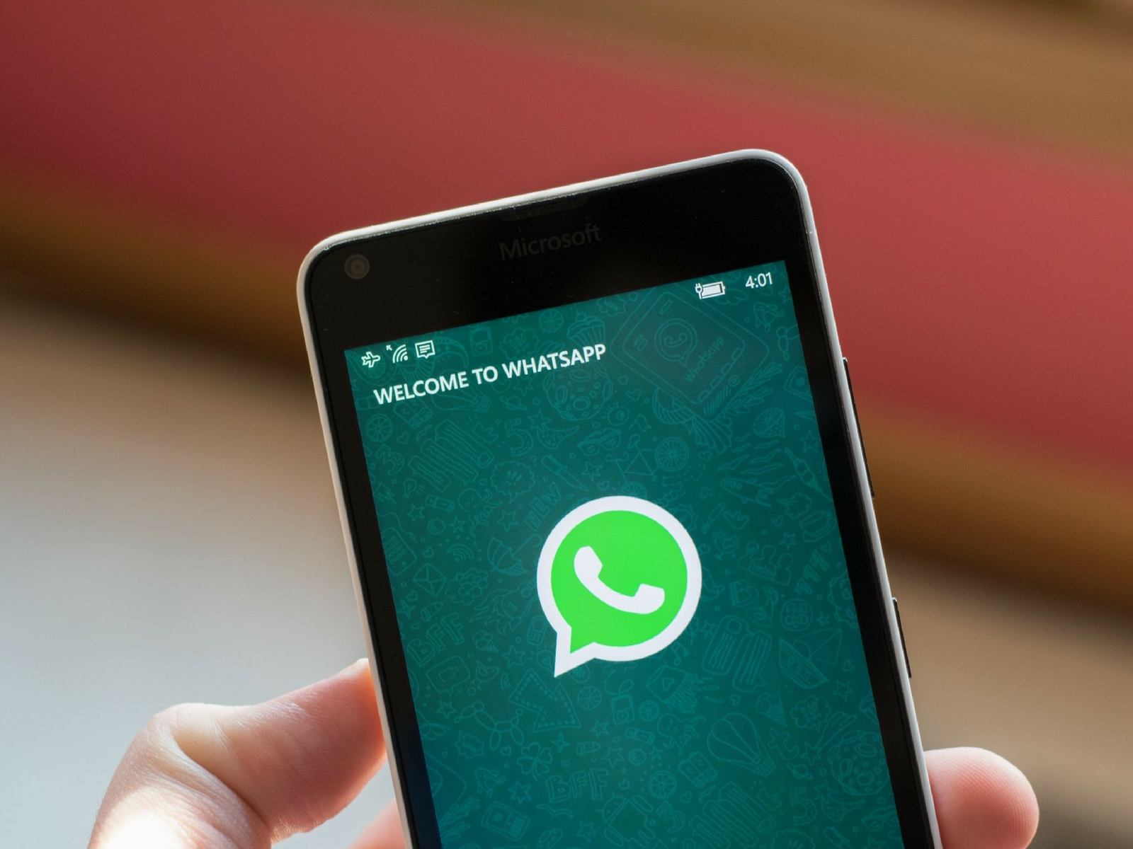 В WhatsApp появится функция поиска по картинкам