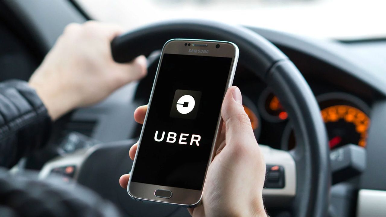 Uber раскрыла убытки работы с «Яндексом»
