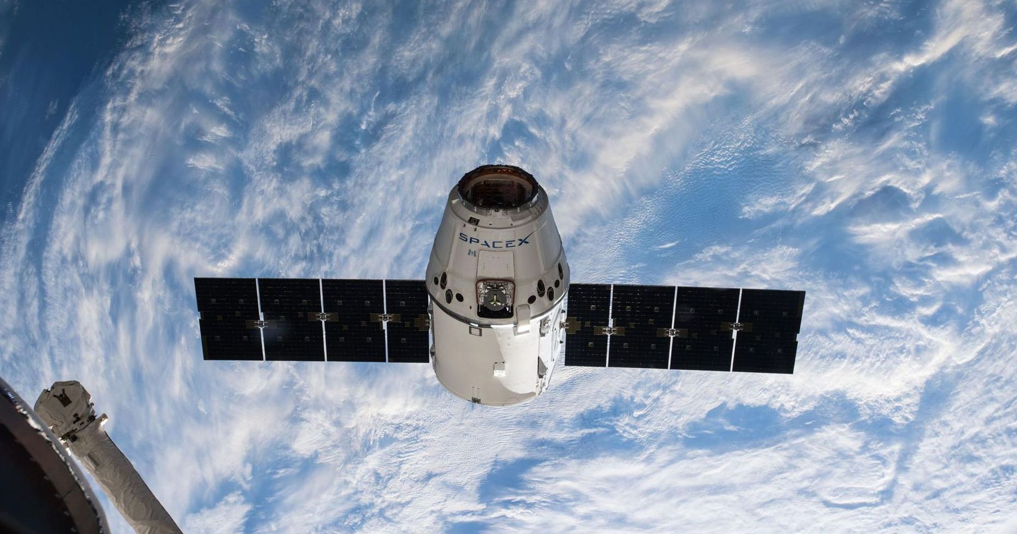 Старт корабля SpaceX Dragon к МКС перенесли на 1 мая