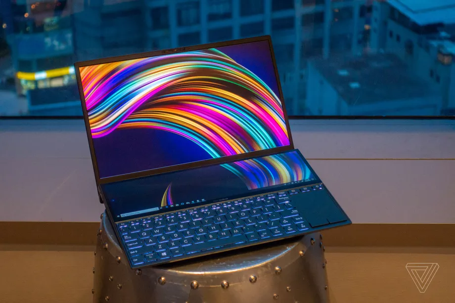 Asus представила ноутбук с двумя 4К-экранами
