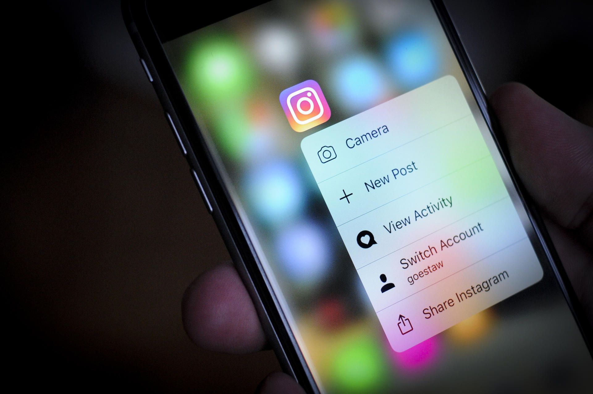 Данные о 49 млн пользователей Instagram попали в открытый доступ