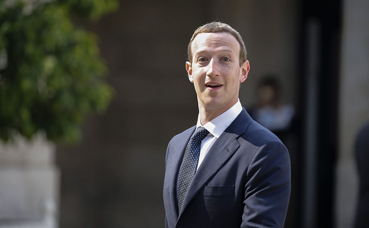 Акционерам Facebook не удалось
снять Цукерберга с поста
председателя совета директоров