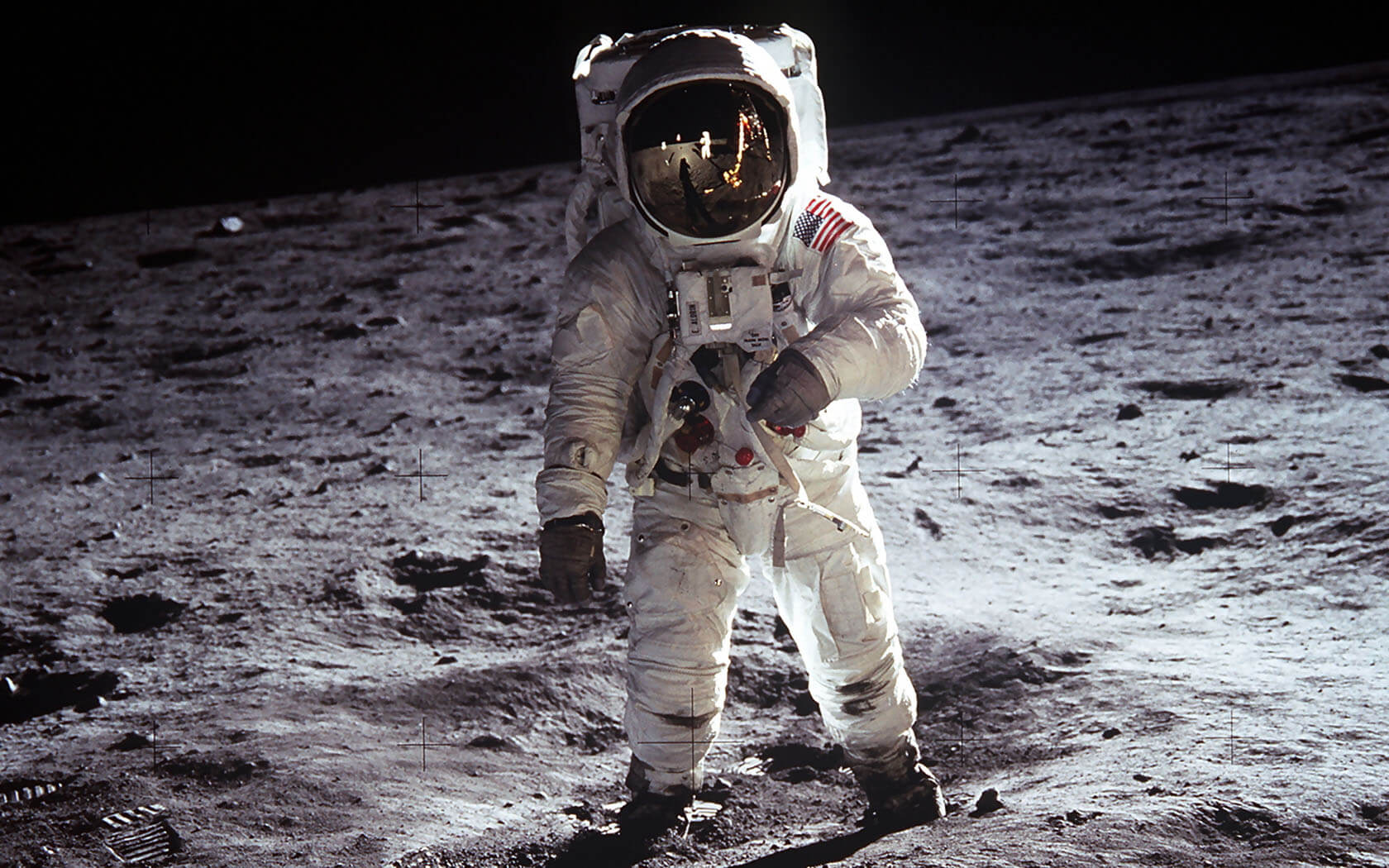 NASA планирует высадить женщину на Луну уже через 5 лет