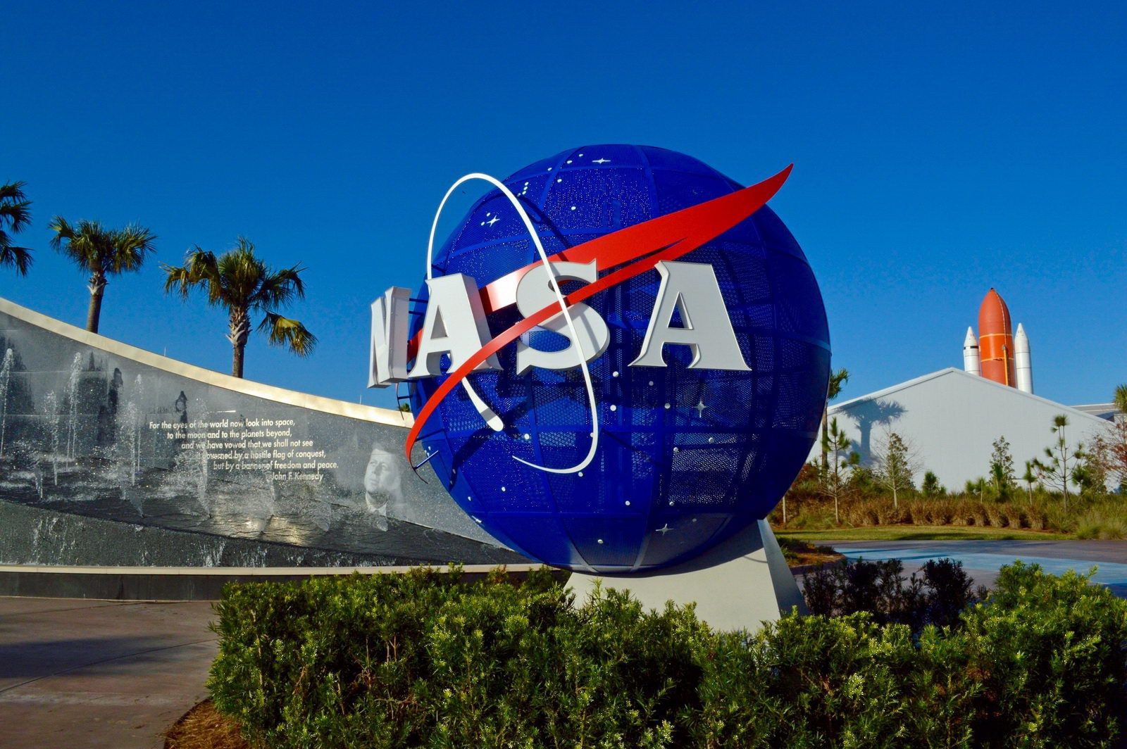 Хакер украл 500 Мб секретных данных NASA через компьютер стоимостью в $36