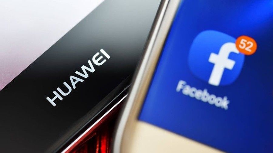 Facebook запретила предустановку собственных приложений на смартфоны Huawei