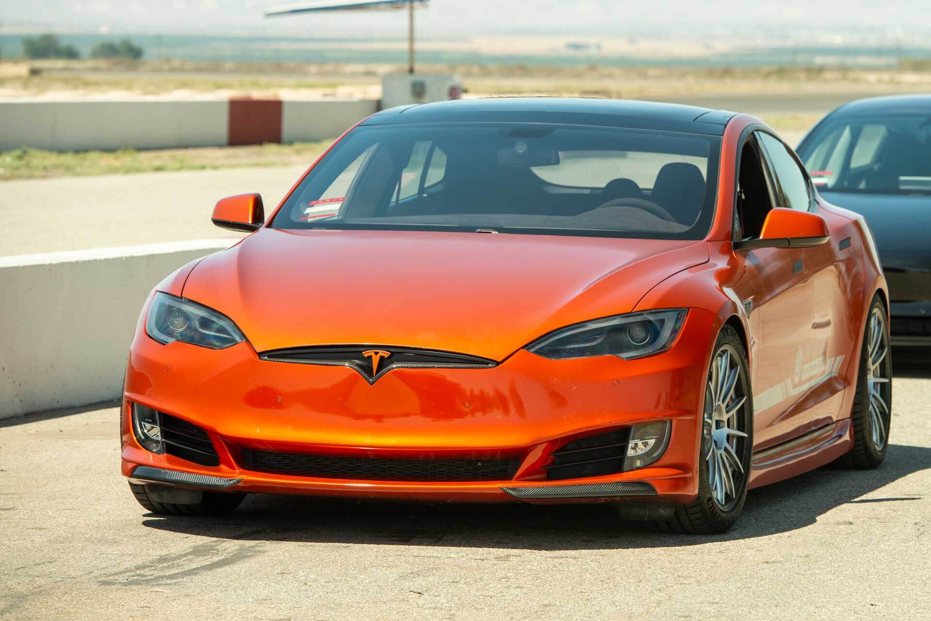 Tesla Model S «забыли» включить в список автомобилей с повышенным транспортным налогом