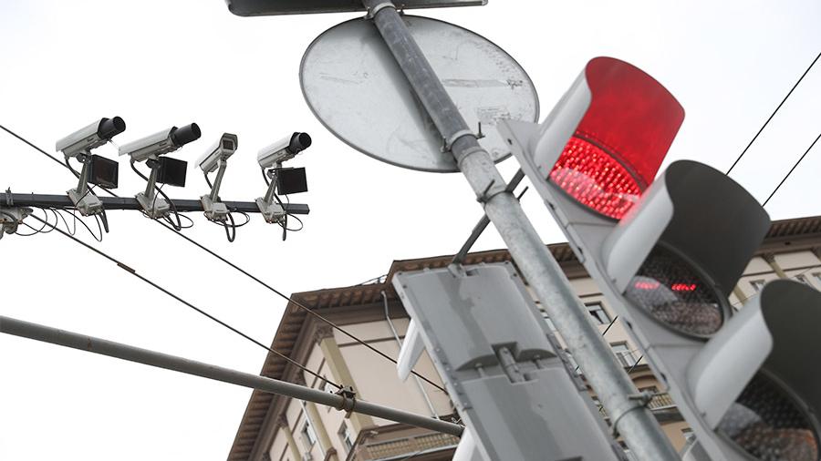 NtechLab создала технологию распознавания и отслеживания человека по силуэту