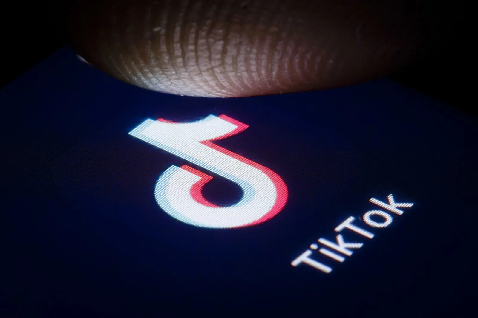 The Guardian: TikTok цензурирует ролики c упоминанием политиков и ситуаций