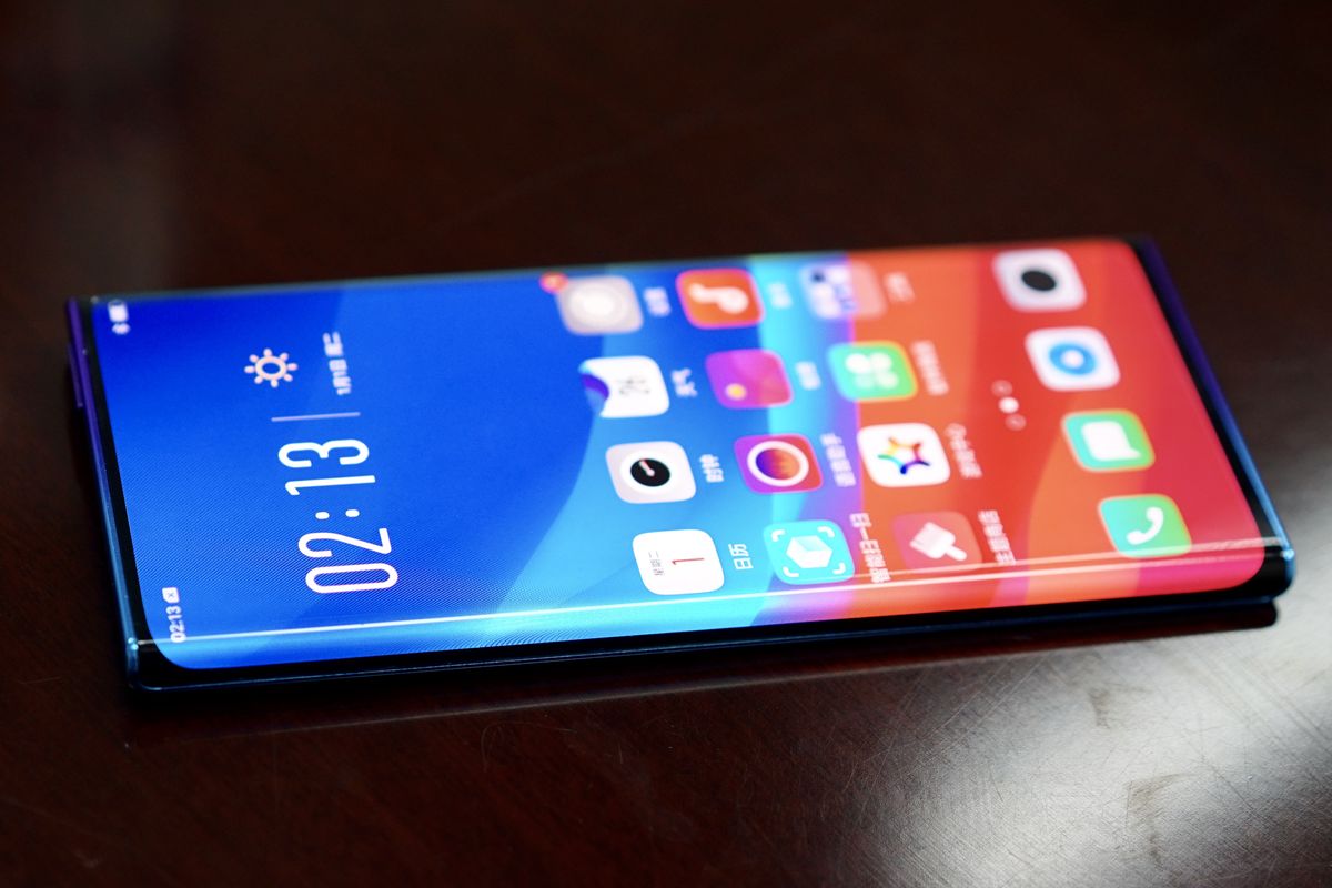 Oppo выпустит смартфон с дисплеем 90 Гц