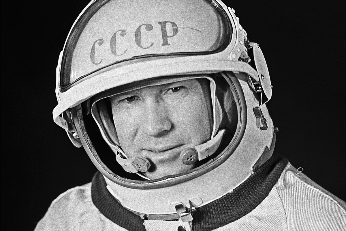 Умер советский космонавт Алексей Леонов — первый человек, вышедший в открытый космос