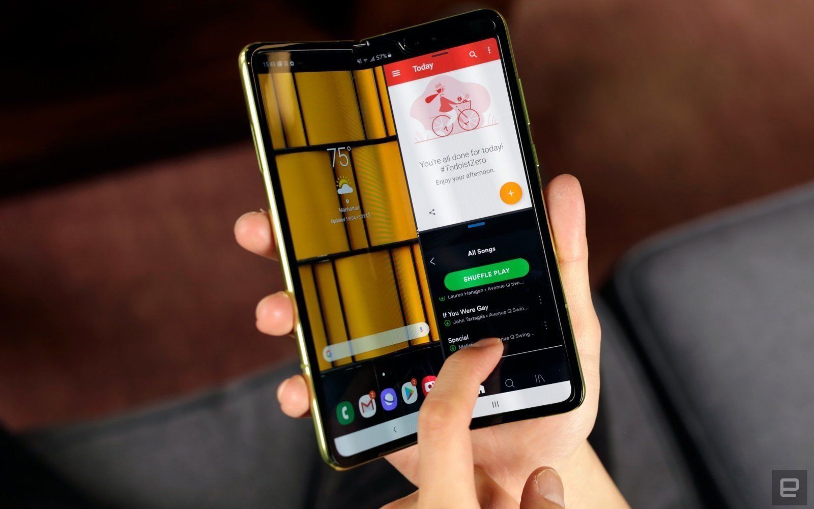 Объявлена дата старта продаж в России складного смартфона Samsung Galaxy Fold