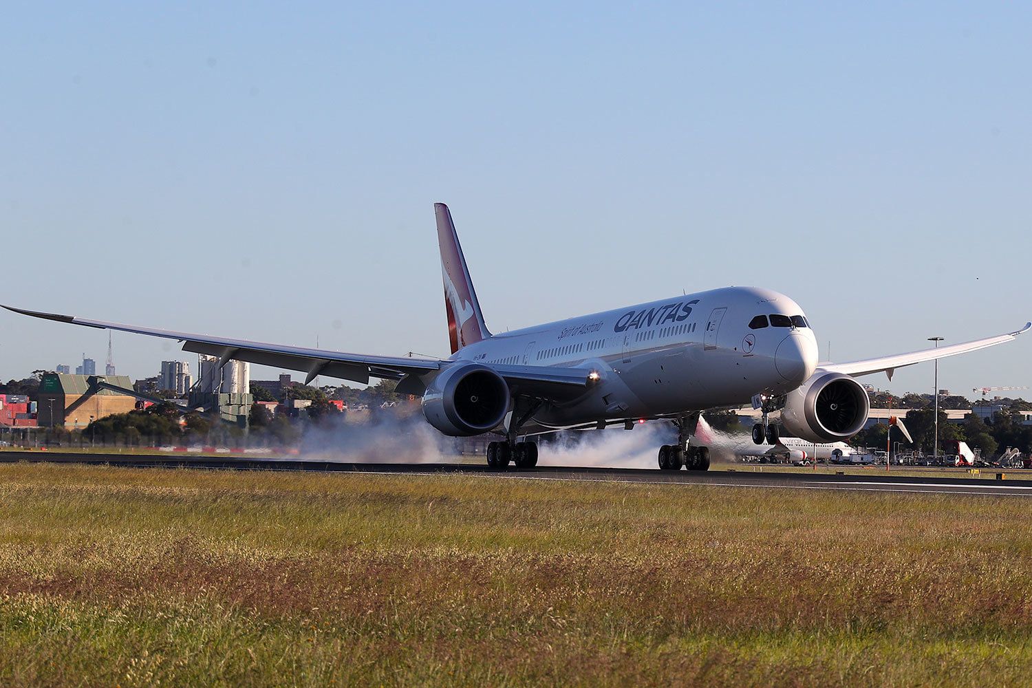Самолет авиакомпании Qantas совершил самый длительный перелет в истории
