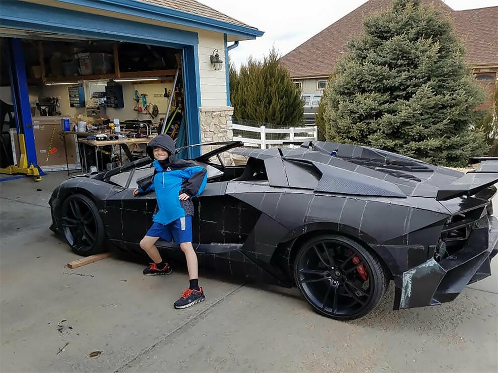 В США отец и сын собрали Lamborghini на 3D-принтере и получили подарок от компании