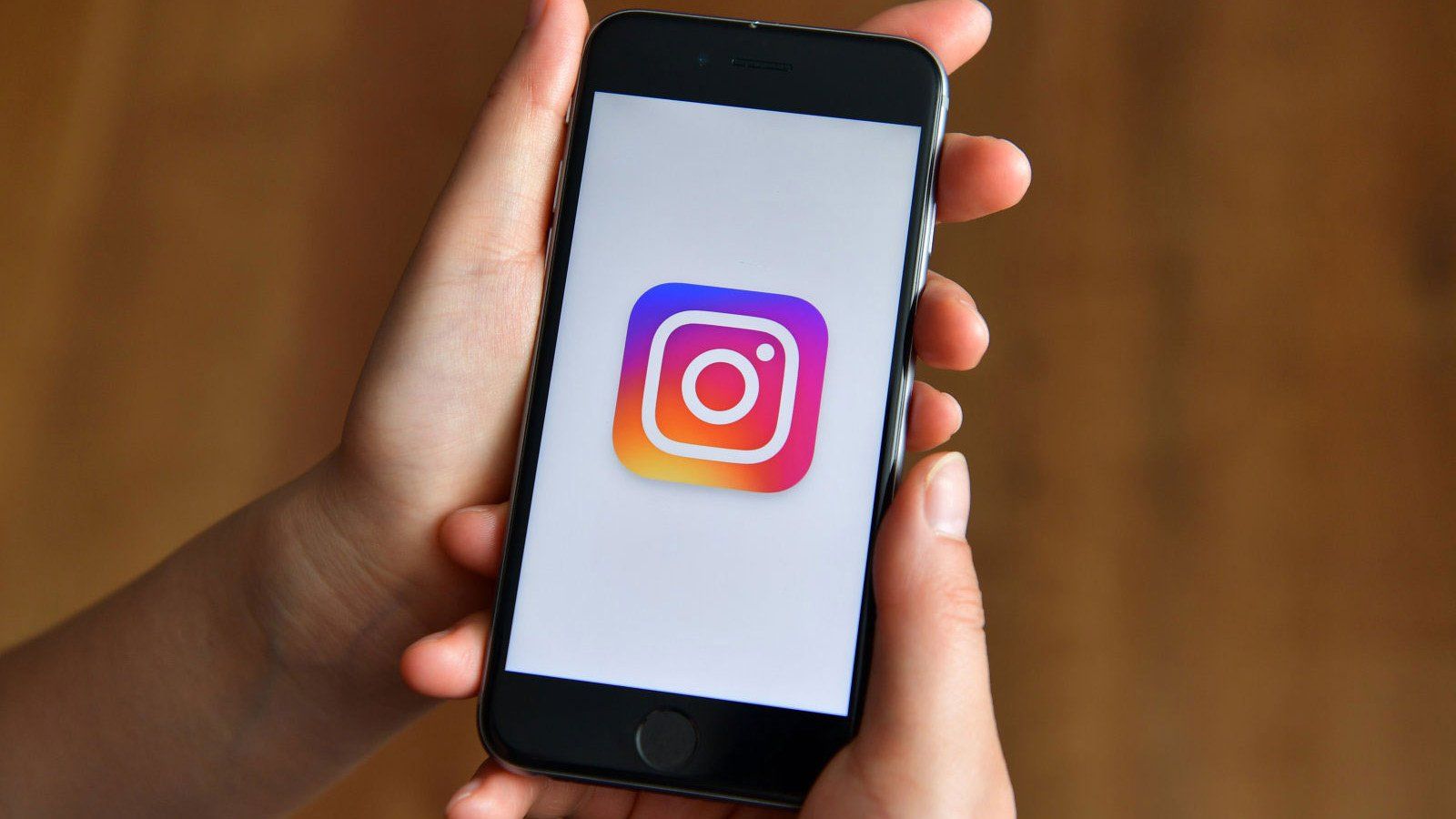 Instagram начнет запрашивать возраст пользователя при регистрации