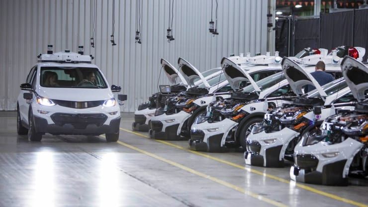 В Калифорнии беспилотным автомобилям разрешили выехать на общие дороги