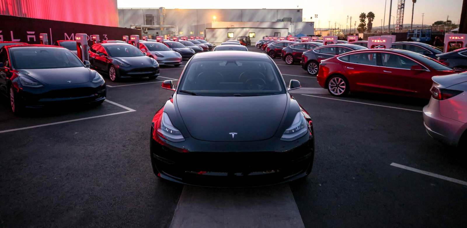 Tesla за 2019 год поставила рекордное количество электрокаров