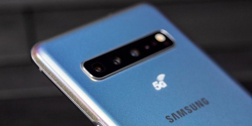 Samsung заняла более половины мирового рынка 5G-смартфонов в 2019 году