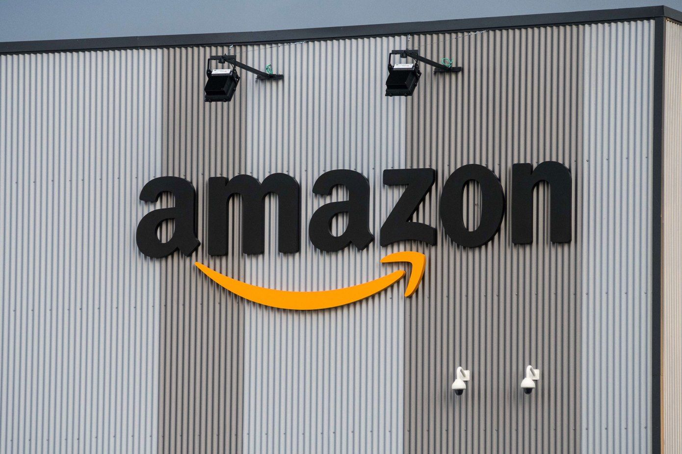 Amazon уволила несколько сотрудников из-за утечки данных клиентов