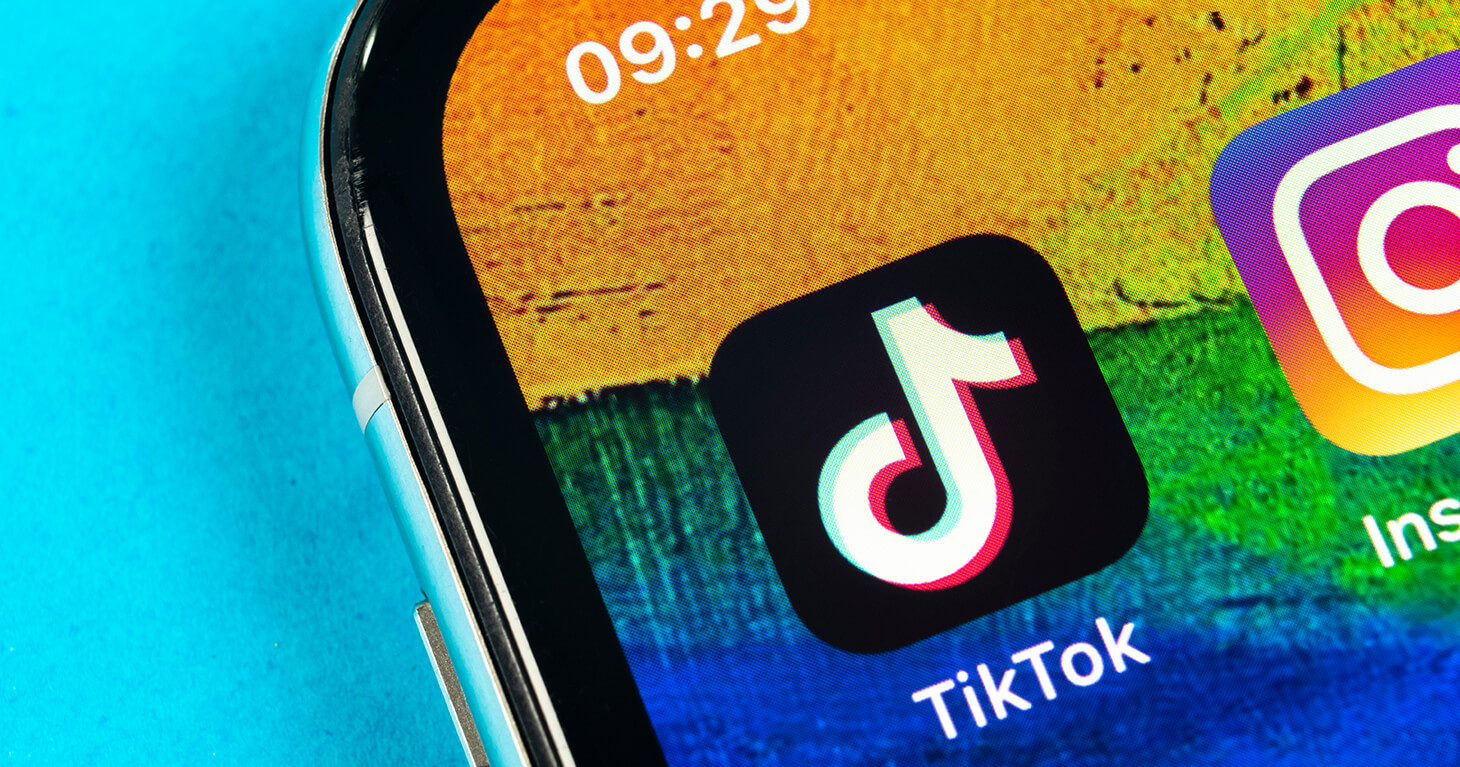 TikTok будет блокировать видео с «бедными» и «некрасивыми людьми»