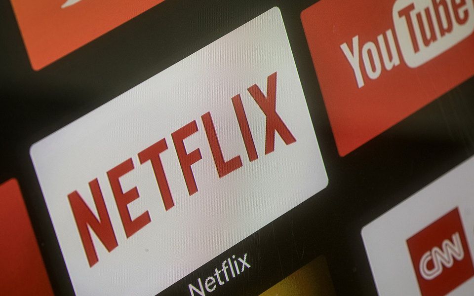 YouTube и Netflix снизили качество стриминга видео для европейцев