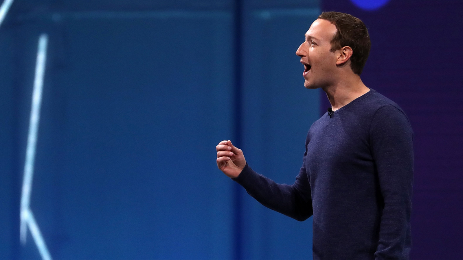 Facebook разрешила своим сотрудникам работать удалённо до конца лета