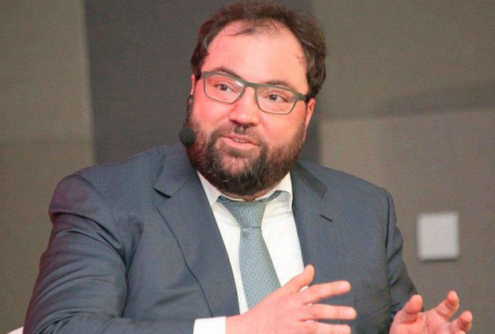Шадаев пообещал удалить все личные данные граждан, полученные с помощью цифровых пропусков
