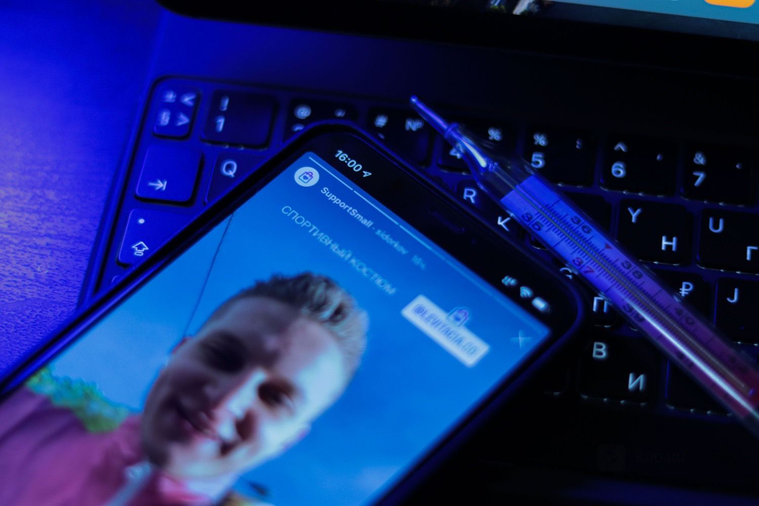 Instagram запустил стикер «Поддержим малый бизнес» для продвижения небольших компаний