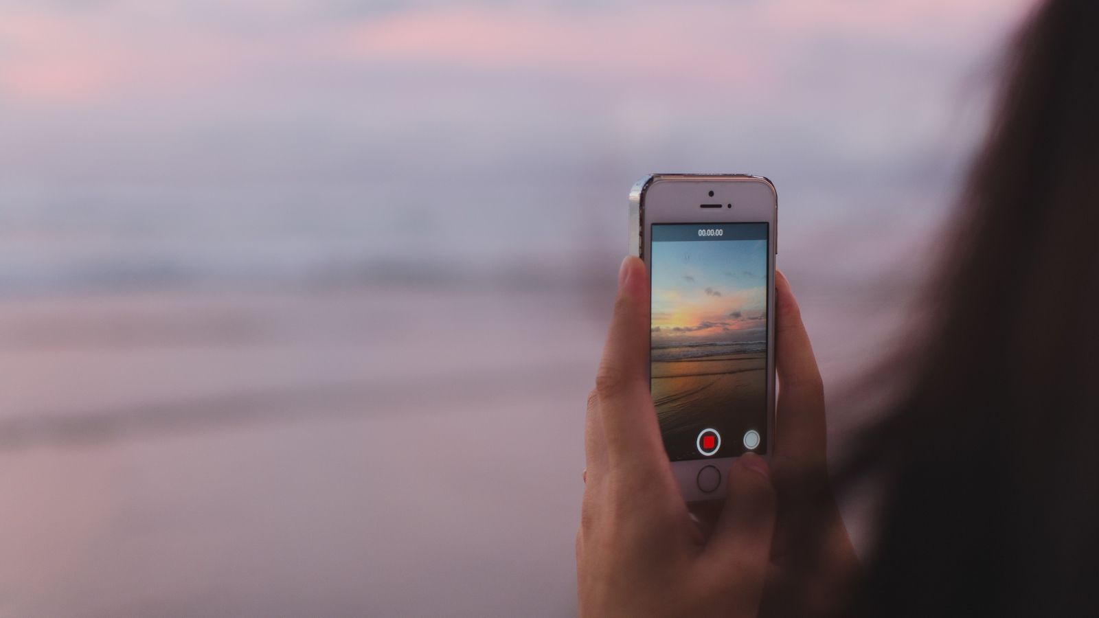 Instagram посчитал, что фотографии с морем могут стать причиной смерти