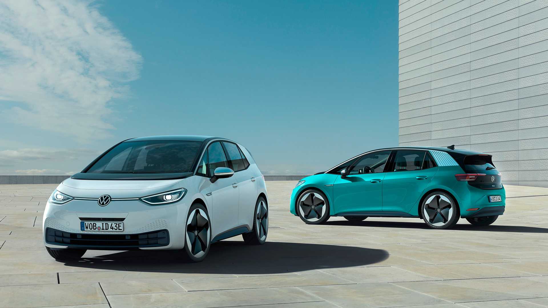 Первый массовый электромобиль Volkswagen страдает из-за проблем с ПО