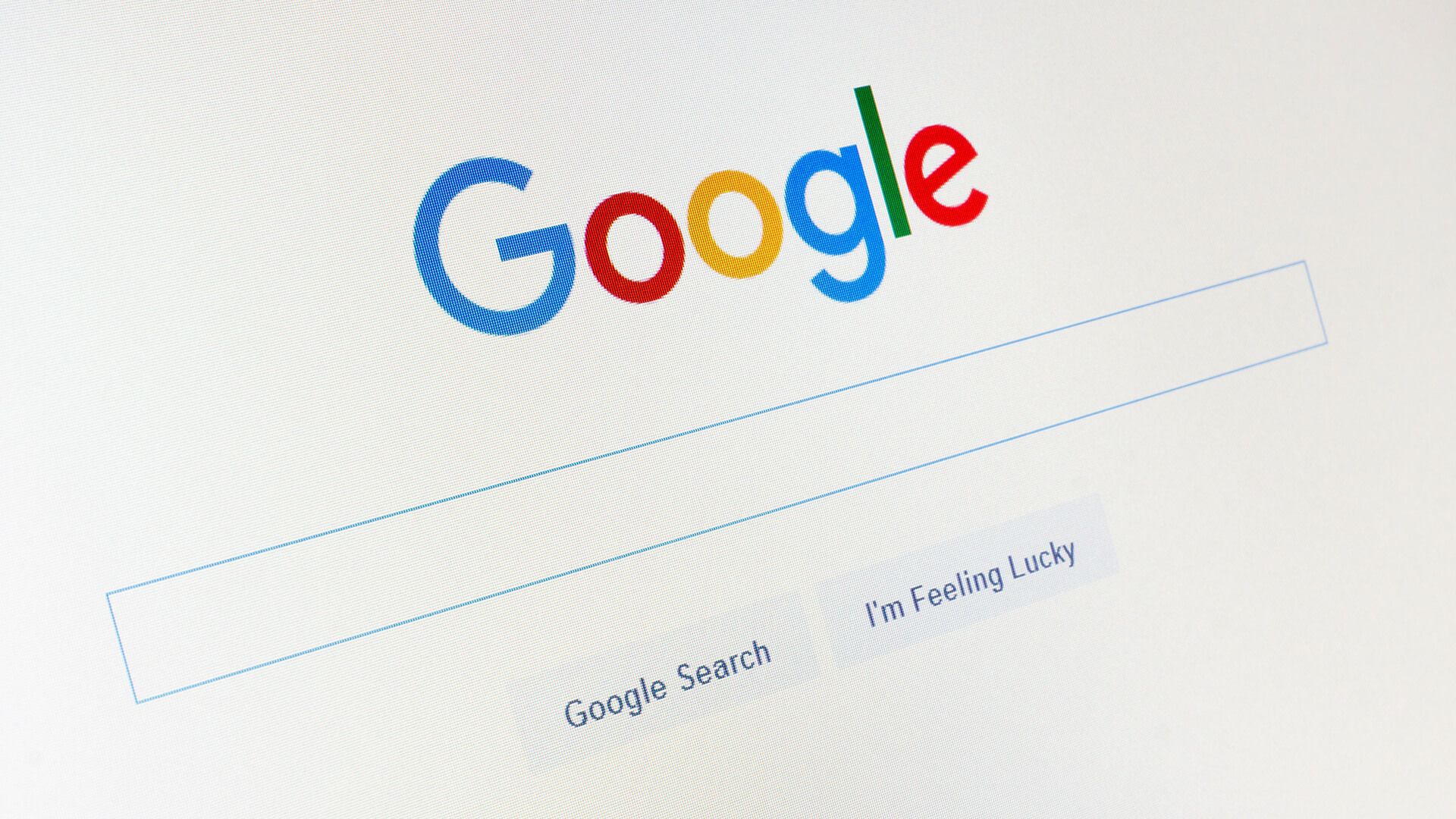 Google будет автоматически удалять историю поиска и местоположений у новых пользователей