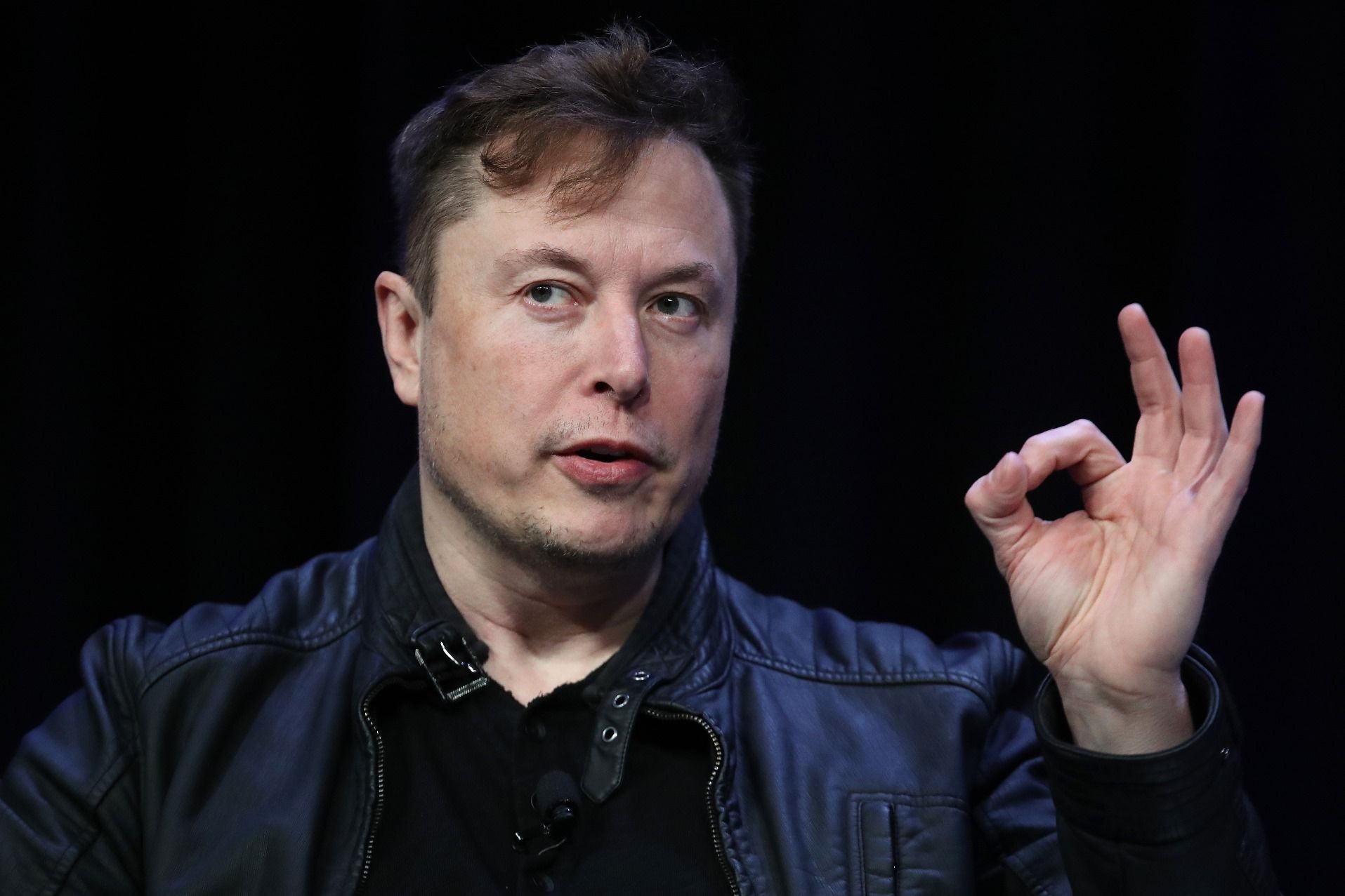 Tesla не будет воевать с конкурентами — она готова лицензировать им ПО и продавать аккумуляторы