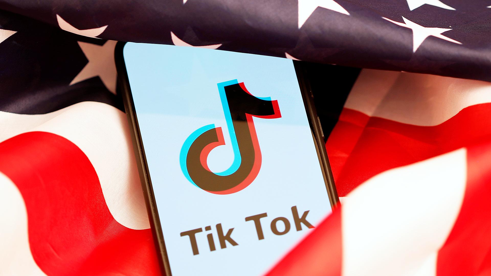 Инвесторы TikTok из США могут выкупить соцсеть у китайцев, чтобы не допустить блокировки