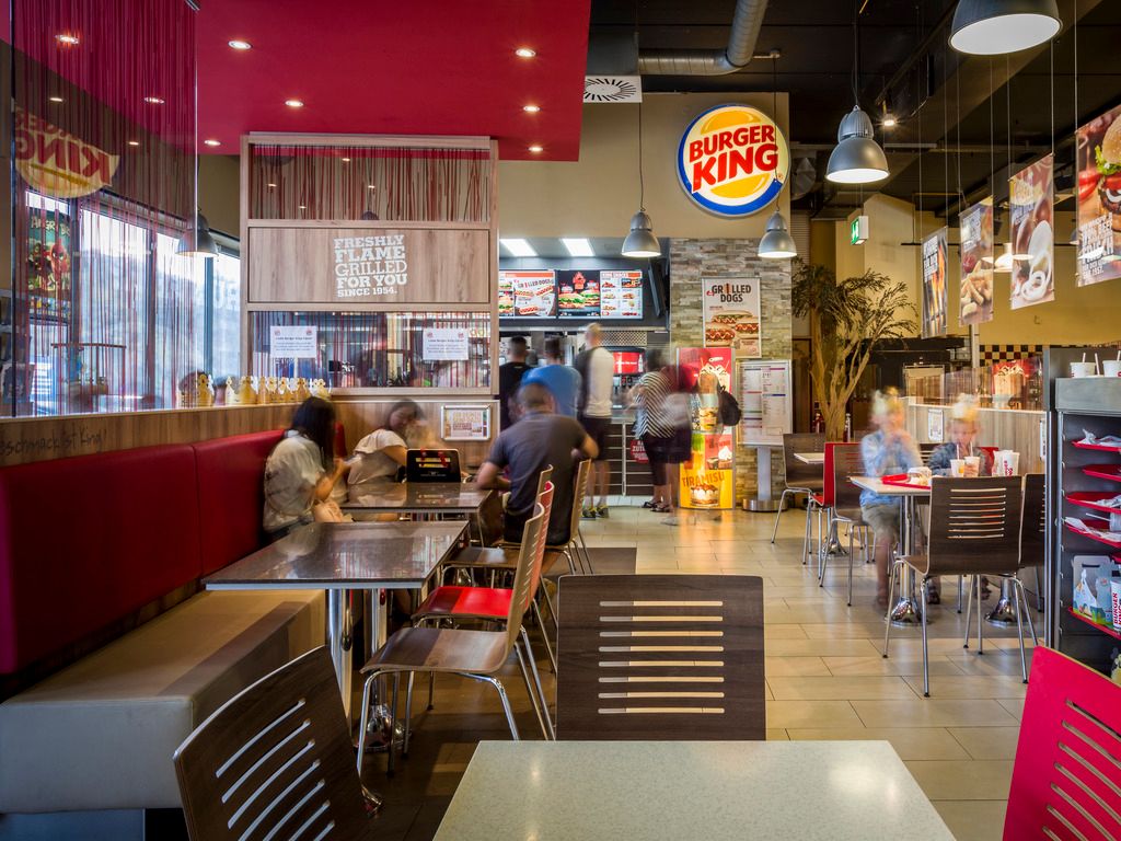 Burger King: заказывайте еду через приложения, ведь наши рестораны ужасны