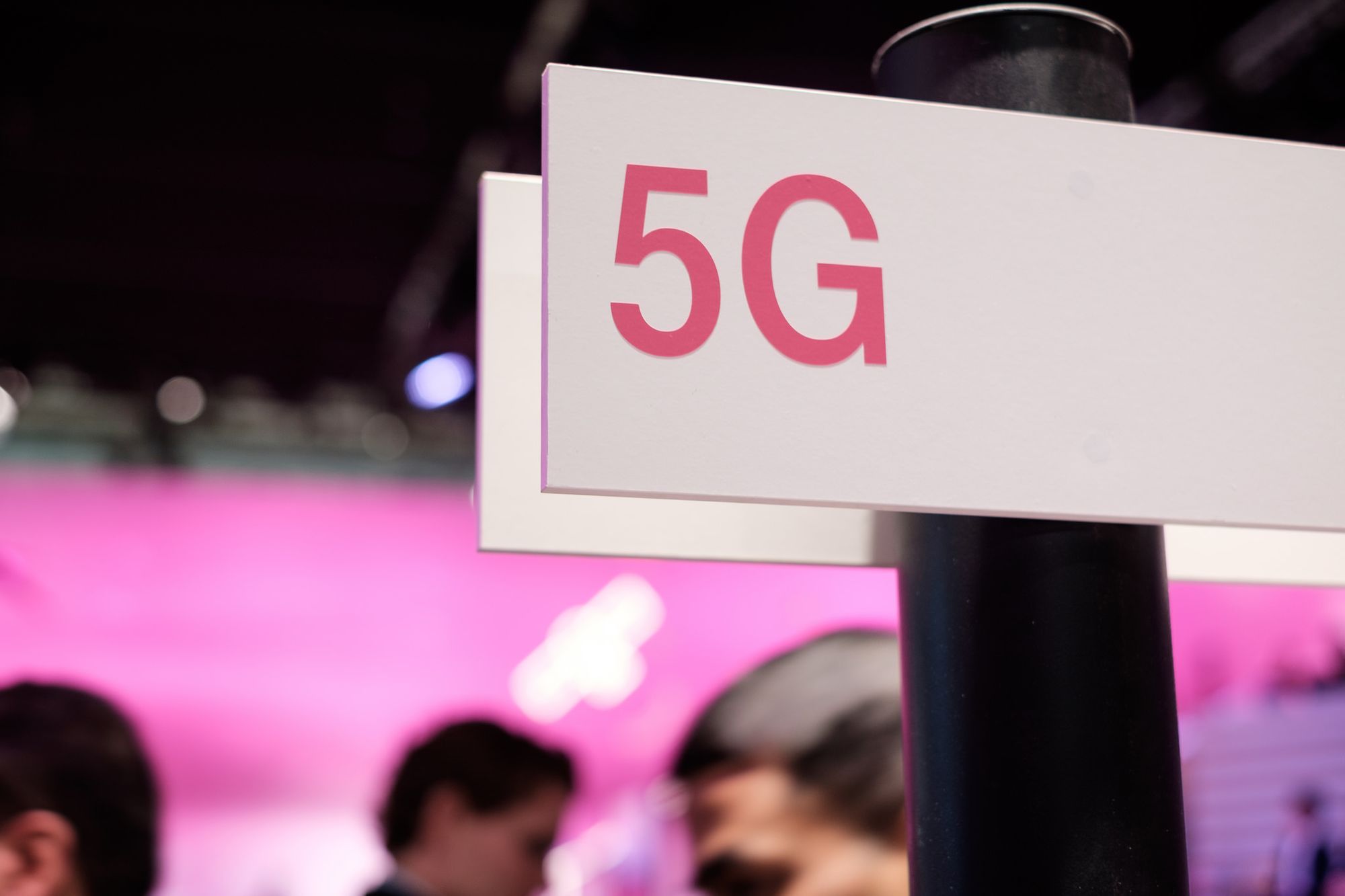 Операторам предложили протестировать первое российское оборудование для 5G